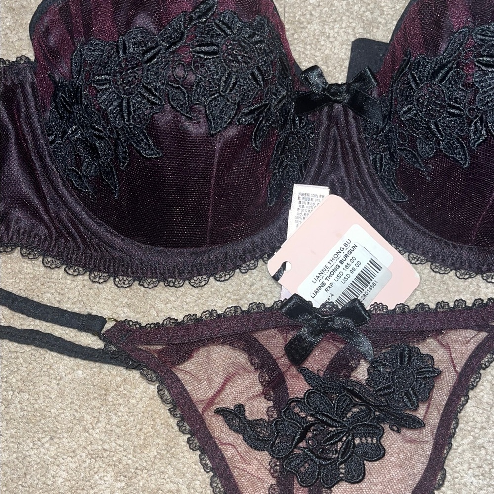 Agent provocateur Lianne bra and thong set Elegant purple burgundy tulle Lace